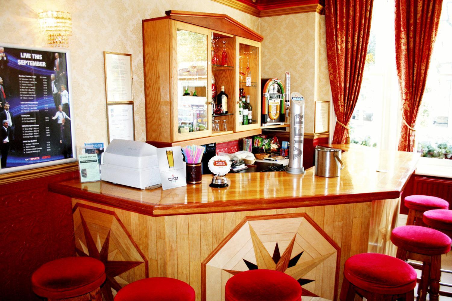 Ilfracombe House Hotel - Near Cliffs Pavilion ساوثيند أون سي المظهر الخارجي الصورة