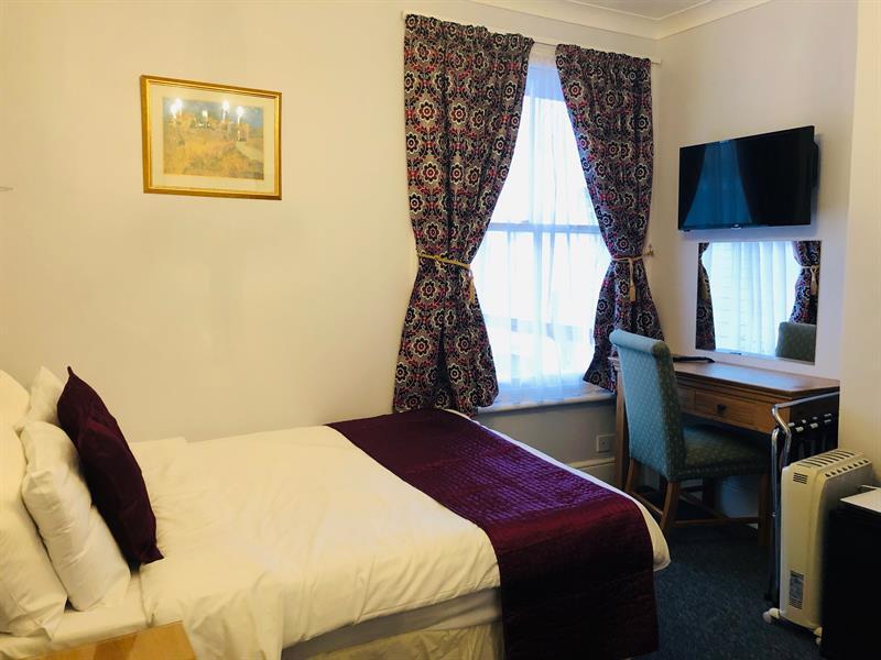Ilfracombe House Hotel - Near Cliffs Pavilion ساوثيند أون سي المظهر الخارجي الصورة